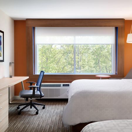 Holiday Inn Express & Suites - Columbus - Worthington, An Ihg Hotel Esterno foto