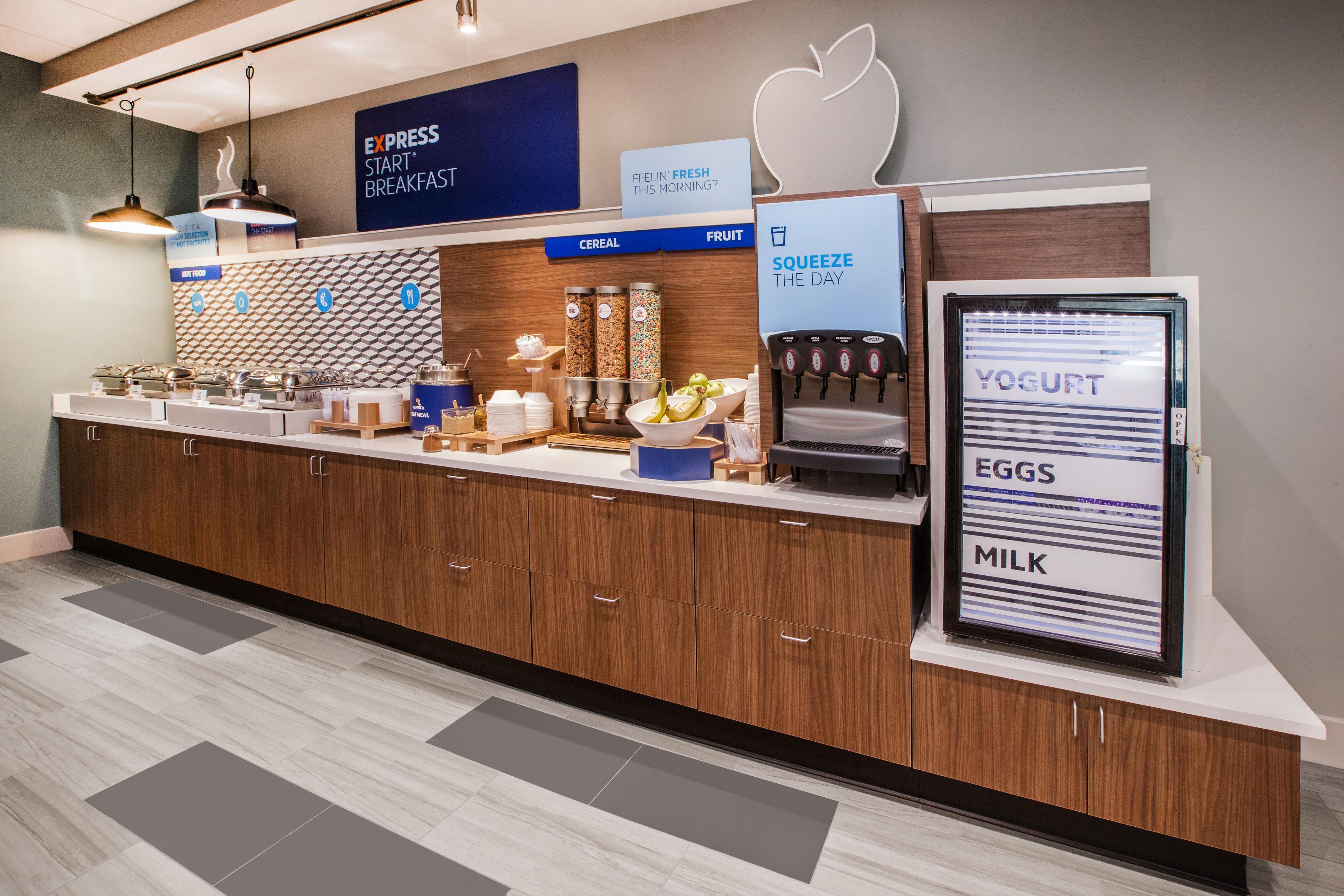 Holiday Inn Express & Suites - Columbus - Worthington By Ihg Esterno foto