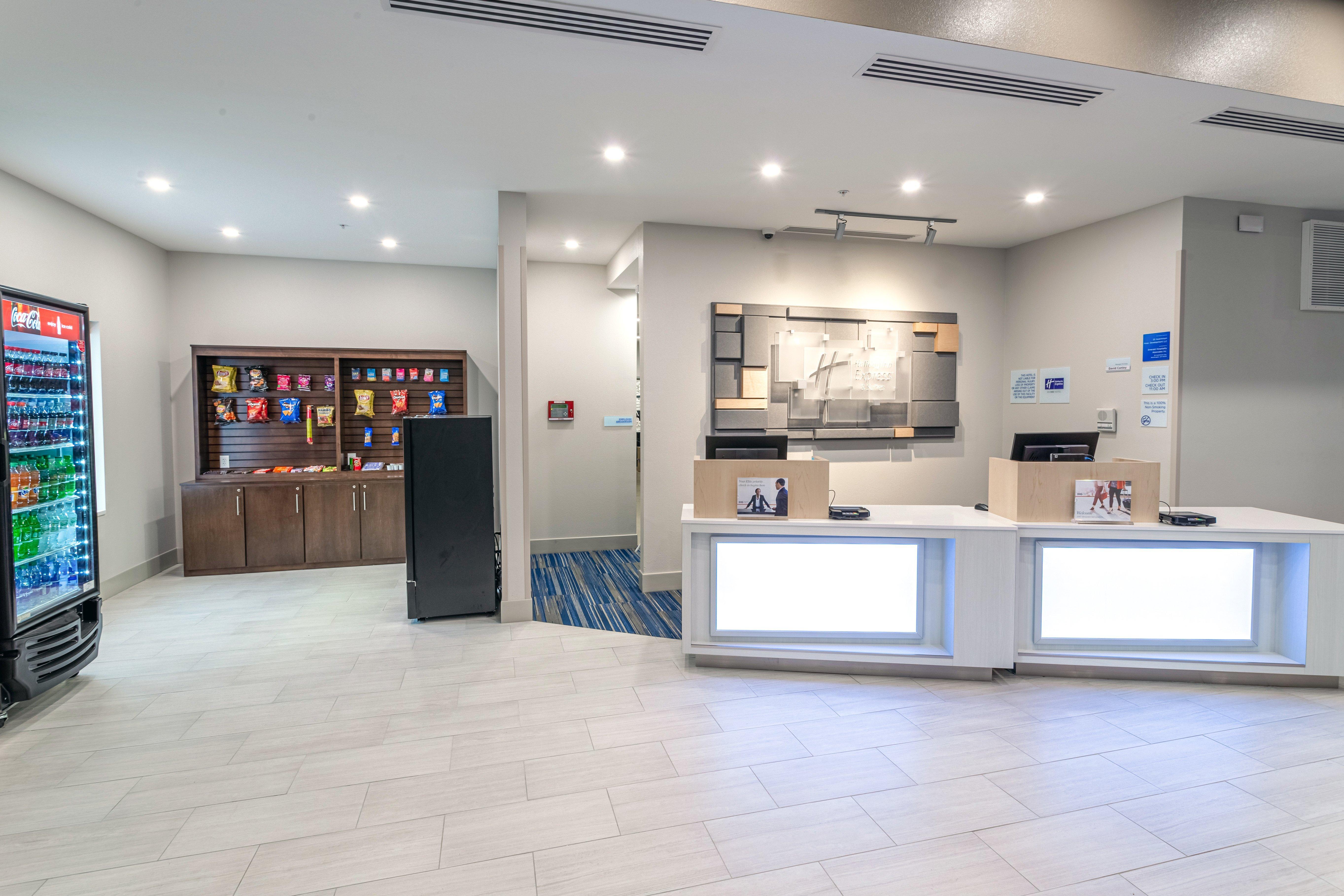 Holiday Inn Express & Suites - Columbus - Worthington By Ihg Esterno foto