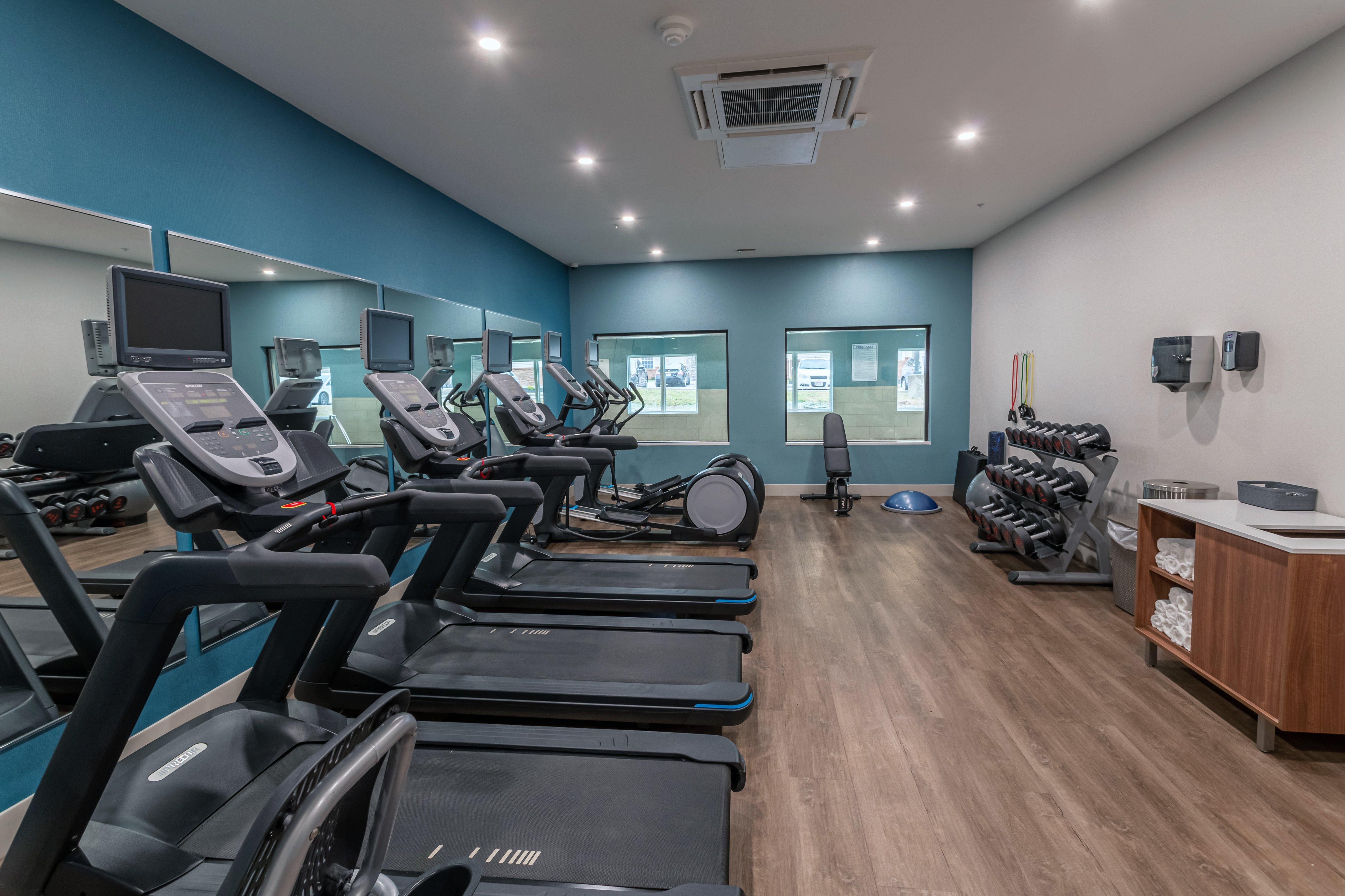 Holiday Inn Express & Suites - Columbus - Worthington By Ihg Esterno foto