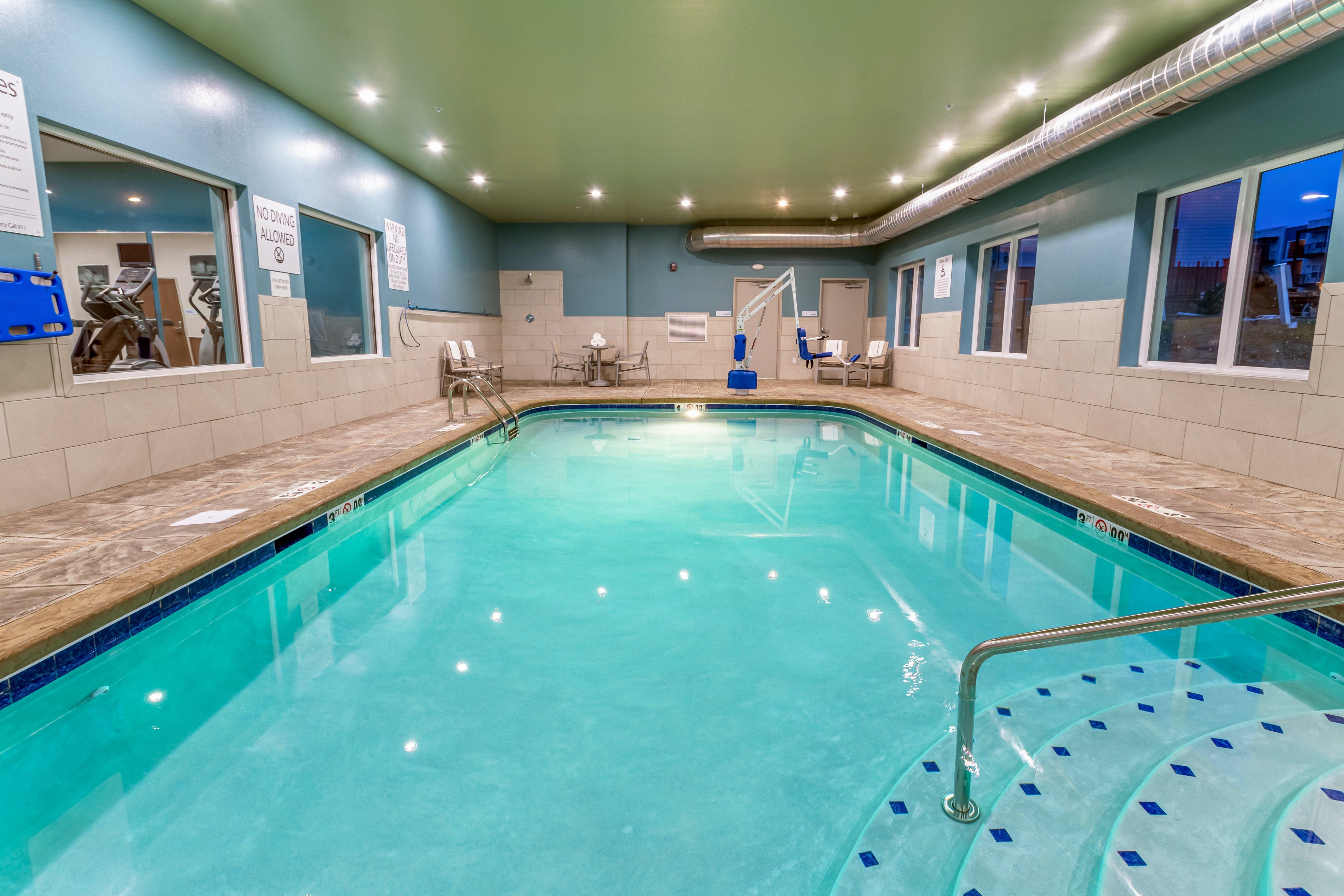 Holiday Inn Express & Suites - Columbus - Worthington By Ihg Esterno foto